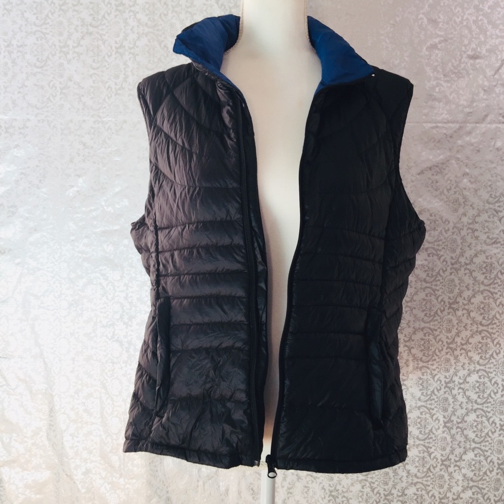 Bernardo Goose Down Filled Vest - L